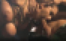 無修正、デリックがティナを縛る